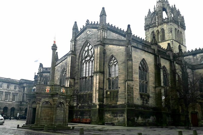Private Dark History Tour: Eerie Edinburgh - Tron Kirk and the meaning of a tron