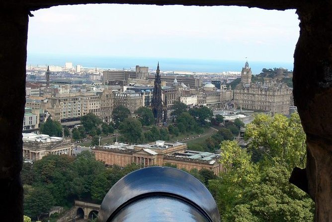 Private Edinburgh City Tour - Seeing how the New Town changed Edinburgh