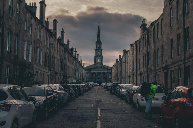 Private Edinburgh Departure Transfer - Hotel / Accommodation to Airport - From your Edinburgh room to the terminal