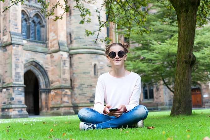 Private Glasgow West End Tour: Arts and Culture - What a private guide adds