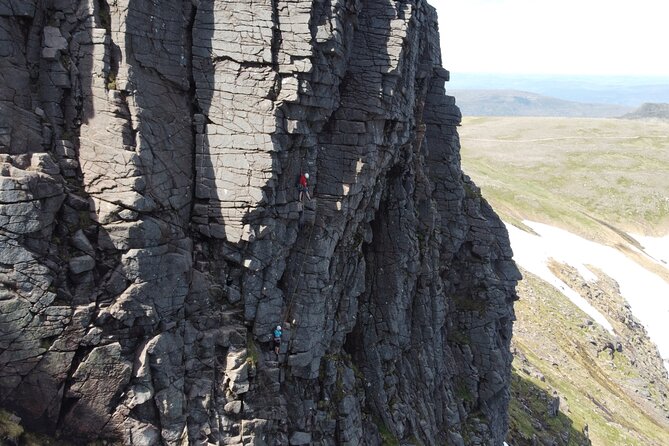 Private Guided Rock Climbing Experience in the Cairngorms - The value of a private Cairngorms day