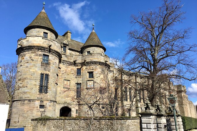 Private 'Outlander' Film Locations Day Trip from Edinburgh - Culross Palace and the village of Crainsmuir