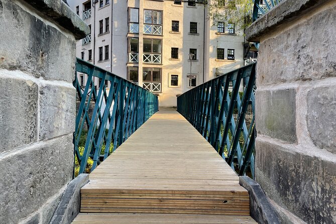 Private Royal Mile Walking Tour - Canongate Kirkyard and Edinburgh’s memorable names
