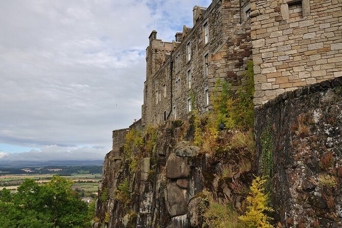 Private Tour Loch Lomond Stirling and the Kelpies from Glasgow - What the private vehicle and guide add