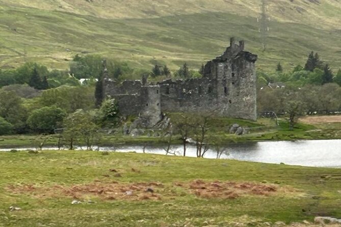 Private Tour of the Highlands, Glencoe and Castles from Stirling - Meeting Hamish, Dubh, and Honey at Kilmahog