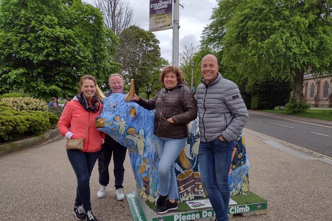Private Walking Tour in Inverness with a Local - Inverness Cathedral and the question of entry