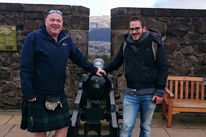 Rosslyn Chapel, Dunfermline Abbey and Stirling Castle Day Tour - Two hours inside Stirling Castle