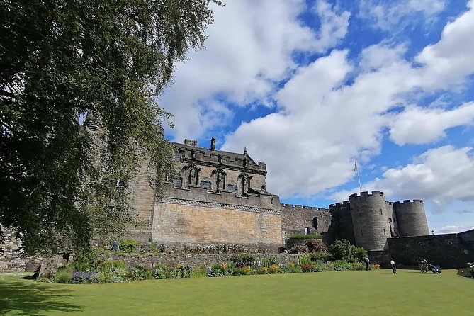 Shore Excursion to Loch Lomond & Stirling Castle - James and the character of the day