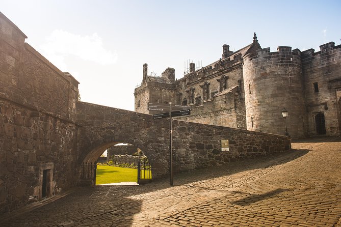 Stirling Castle, Loch Lomond and Cruise Day Tour from Glasgow - Why this makes a good Glasgow day trip
