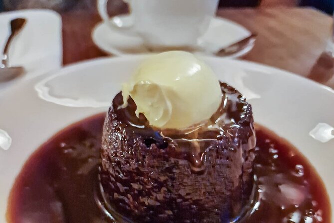 Tailored Premium Edinburgh Food Tour with Highest Quality Dishes - Old Town food, stories, and a little detective work