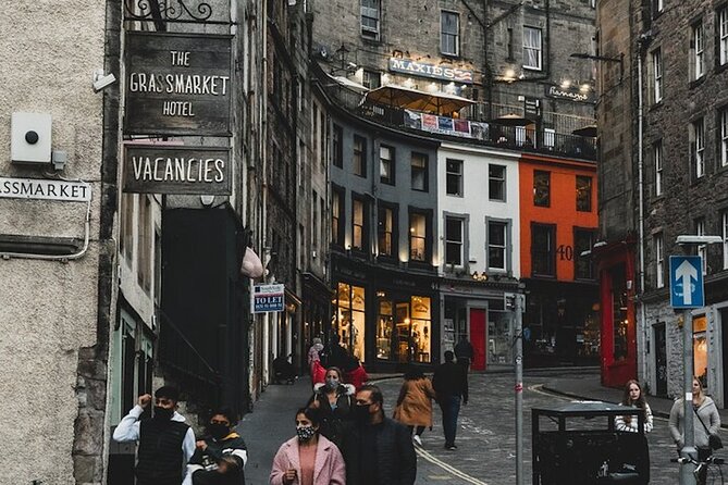 Tales from the Crypts: Ghouls, Graves and Ghostly Tales - Why Edinburgh works so well after dark