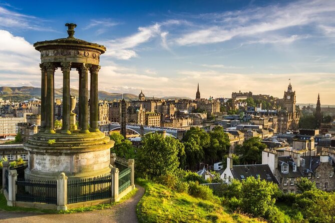 The Pirate's Riddle: An Outdoor Treasure Hunt - Following the riddle around Calton Hill