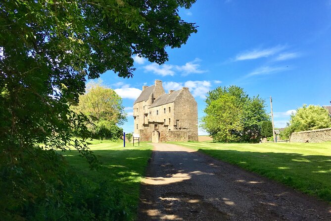 Ultimate Outlander Day Tour - Falkland: Outlander’s Inverness