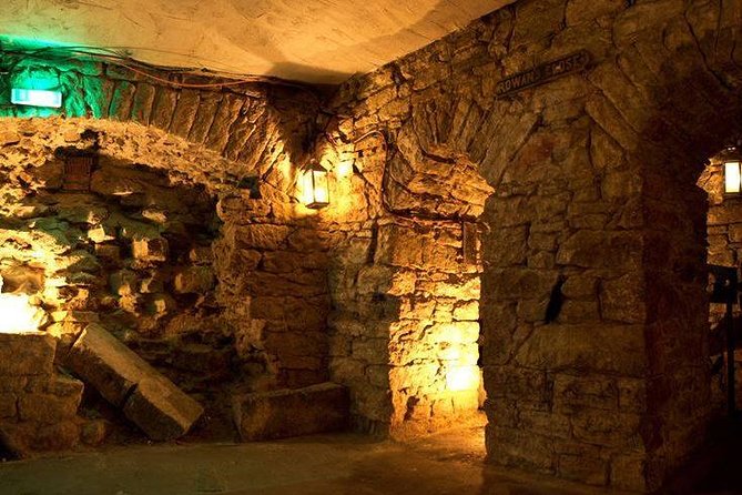 Underground City of the Dead Tour - Daytime or nighttime: choosing the right atmosphere